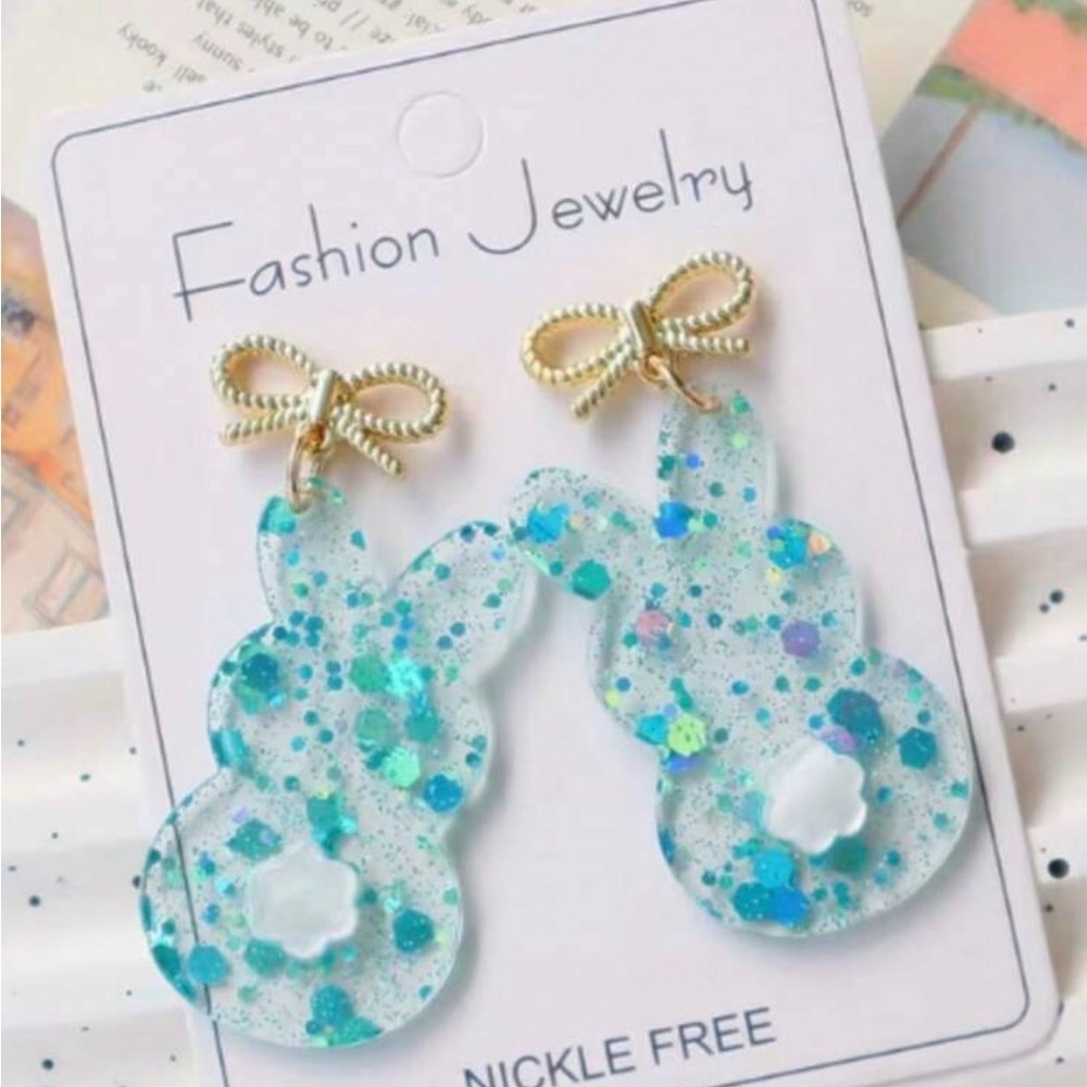 Fashion Jewelry Teal Glitter Bunny Dangle Earrings with Gold Bow Tops